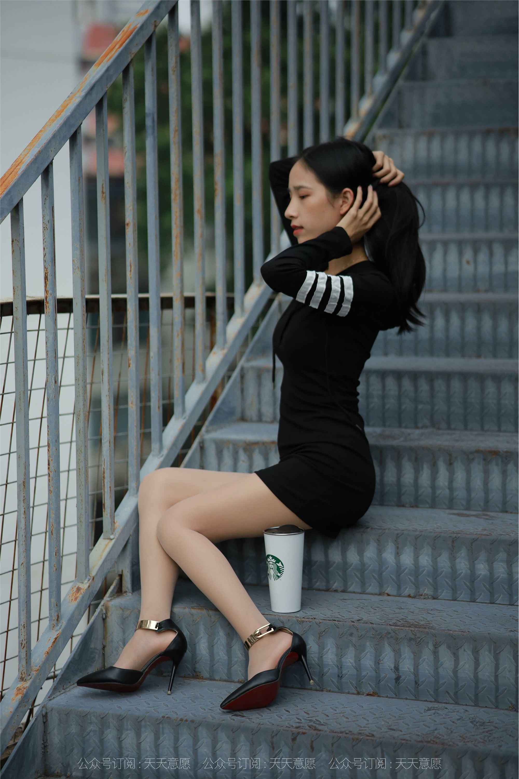 IESS异思趣向  2021.11.06 丝享家967：美子《天台大长腿》